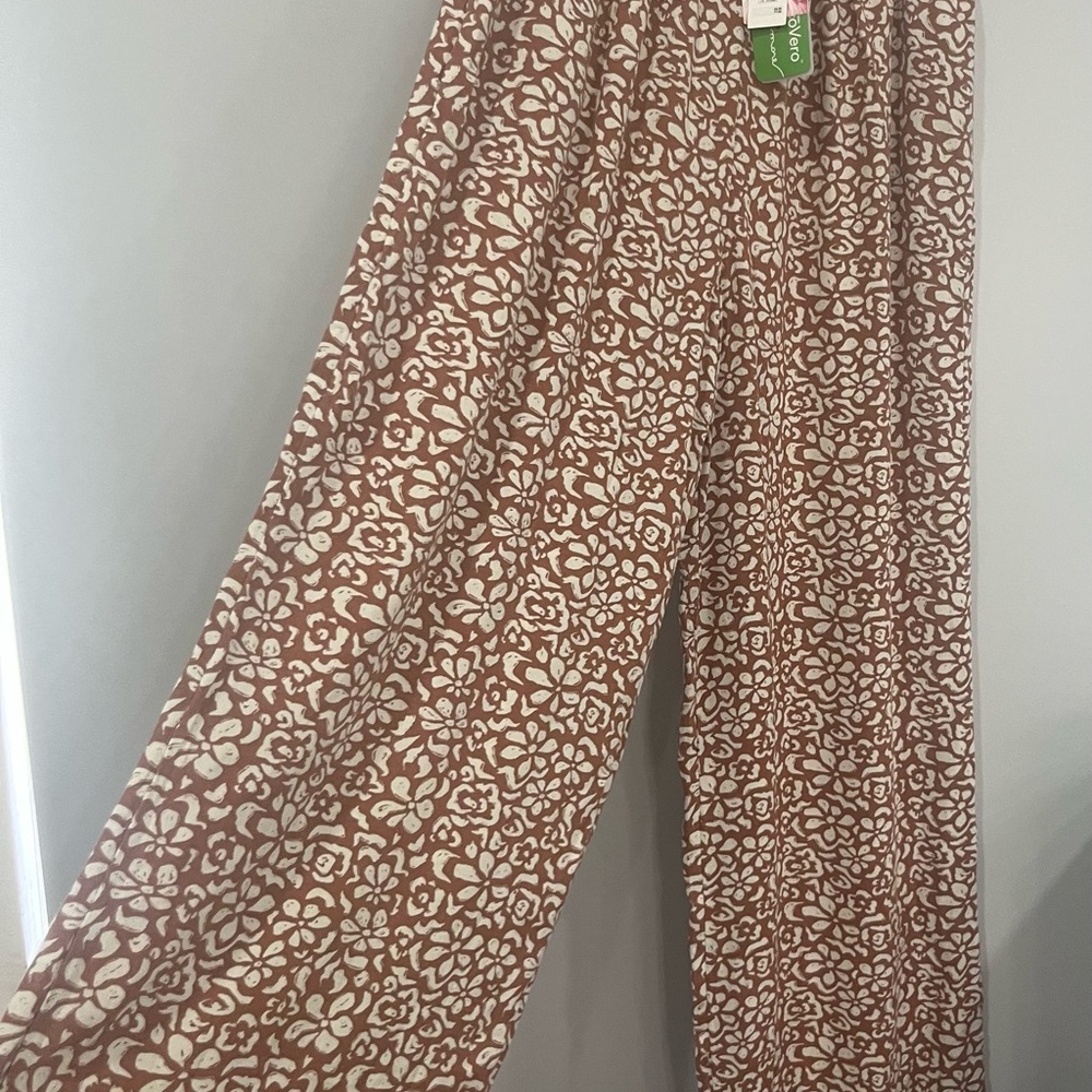 Roxy Brown and White Floral Pants